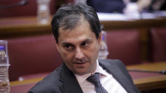 Χάρης Θεοχάρης: «Ο καταθέτης μπορεί να πάρει 4% από το Ελληνικό Δημόσιο»