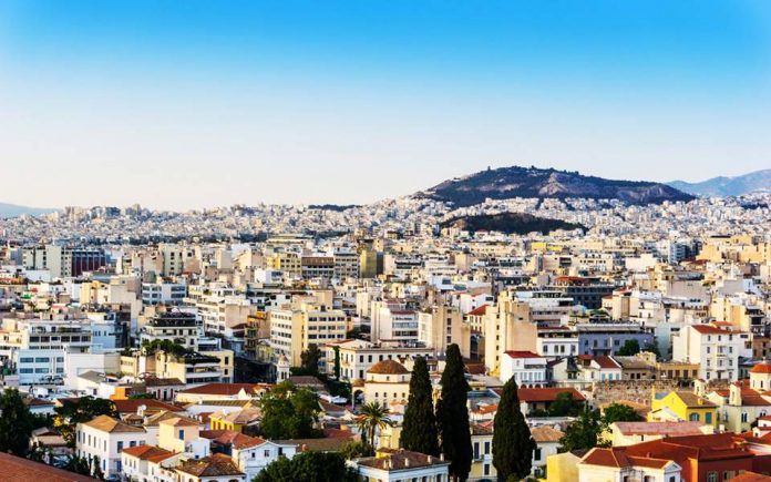 Κομισιόν: Ουραγός η Αθήνα στην ποιότητα ζωής, το περιβάλλον και την οικονομική κατάσταση
