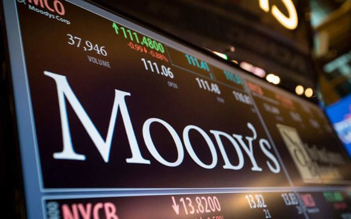 Η Moody’s  αναβαθμίζει έξι ελληνικές τράπεζες