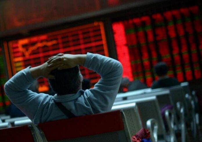 Με πτώση έκλεισαν οι βασικοί δείκτες της Wall Street