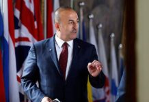 Με σκληρή γλώσσα και  απειλές εναντίον της Ελλάδας ο υπουργός Εξωτερικών της Τουρκίας