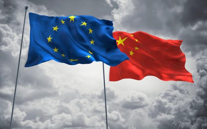 ΈΕ-Κίνας
