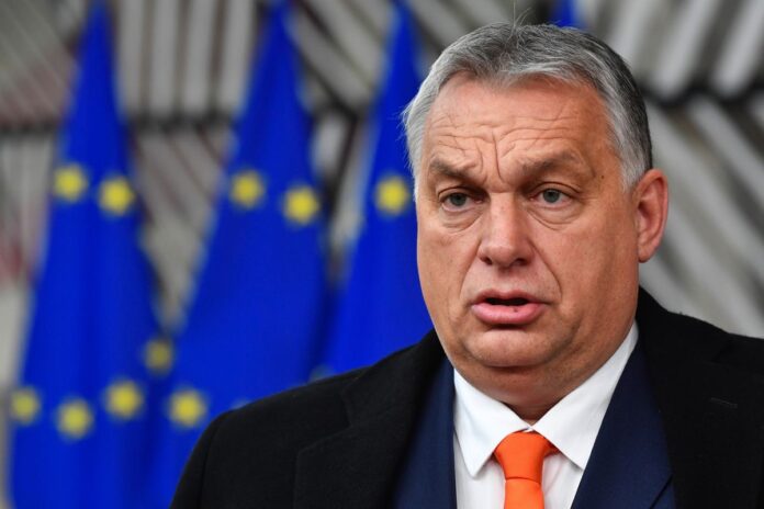 Αξιωματούχοι αποκάλυψαν πως η Ε.Ε. έχει έτοιμο σχέδιο στραγγαλισμού της οικονομίας της Ουγγαρίας προκειμένου να «στριμώξουν» τον Όρμπαν