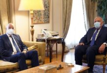 Σκληρές διαπραγματεύσεις του Νίκου Δένδια στο Κάιρο