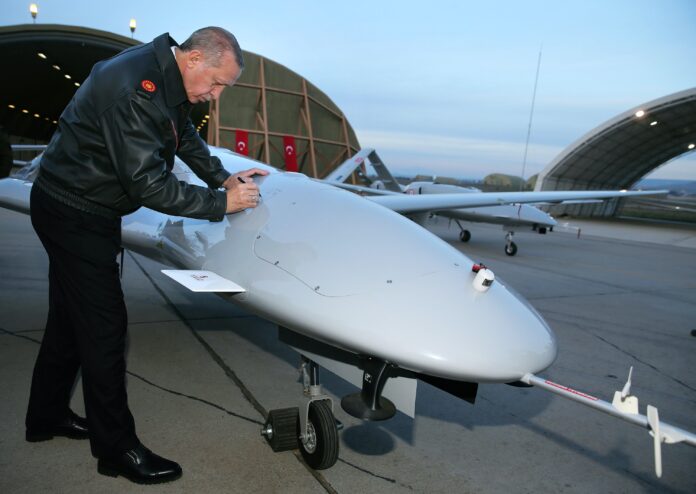 Οι ΗΠΑ θα ελέγχουν τις πωλήσεις των επιθετικών τουρκικών drones