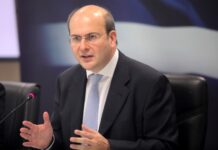 Κ. Χατζηδάκης: Η κυβέρνηση επιμένει στο δίπολο δημοσιονομική πειθαρχία και φιλοεπενδυτική πολιτική