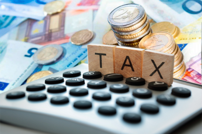 Τι αλλαγές φέρνει στη φορολογία νοικοκυριών και επιχειρήσεων το 2022