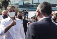 Ο Μητσοτάκης αποκλείει πρόωρες εκλογές και  στέλνει μήνυμα στον Τσίπρα
