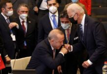 Το γεωπολιτικό αδιέξοδο του Ερντογάν: Ο Μπάιντεν δεν τον εμπιστεύεται