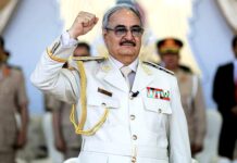 Λιβύη: Κανονικά και... με το νόμο υποψήφιος πρόεδρος ο Χαλίφα Χαφτάρ