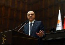 Ο Ερντογάν τάζει αυξήσεις μισθών για να κατευνάσει το λαό του