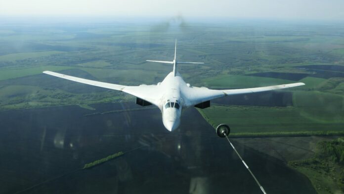 Tu-160M: Πρώτη πτήση για τον εκσυγχρονισμένο «Λευκό Κύκνο» της Ρωσίας