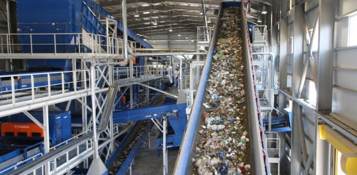 Υπογραφή δύο νέων συμβάσεων για την κατασκευή Μονάδων Επεξεργασίας Αποβλήτων