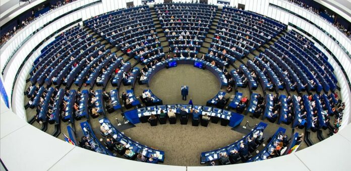 Ευρωπαϊκό Κοινοβούλιο: 