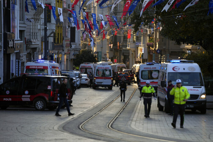 Κωνσταντινούπολη: 'Εξι νεκροί και 53 τραυματίες σε έκρηξη στο κέντρο της πόλης