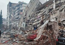 Ο Ερντογάν φοβάται το χάος και τις οικονομικές επιπτώσεις του σεισμού