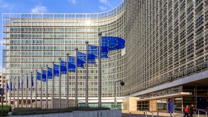Ευρωπαϊκή Ένωση: Πως αλλάζει τους κανόνες δαπανών για να φέρει «ζεστό χρήμα» στα ταμεία της