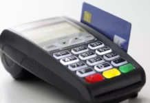 Εξαιρετικά διαδεδομένη πρακτική μεταξύ των Ελλήνων καταναλωτών αποτελεί η πληρωμή με κάρτα καθώς τη χρησιμοποιούν 7 στους 10