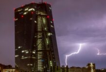 «Συναγερμός» στην ΕΚΤ λόγω γεωπολιτικής αβεβαιότητας