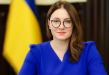 Η Ουκρανία μπορεί να καθυστερήσει τις πληρωμές μισθών και συντάξεων εάν η ΕΕ και ΗΠΑ δεν καταφέρουν να προσφέρουν οικονομική βοήθεια