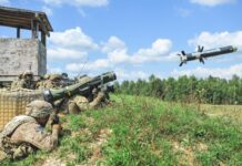 Βαλκάνια: Αντιαρματικούς πυραύλους Javelin πωλούν στο Κόσοβο οι ΗΠΑ