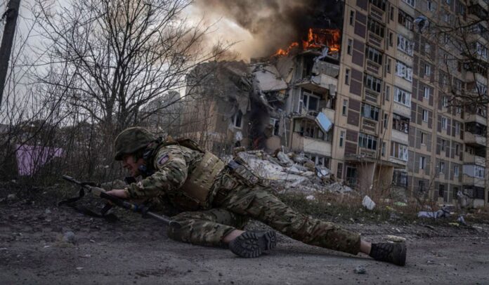Ουκρανία: Συνεχίζεται η αργή αλλά σταθερή προέλαση των ρωσικών στρατευμάτων