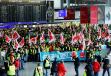 Μεγάλη απεργία σε 11 αεροδρόμια της Γερμανίας παραλύει τις αερομεταφορές