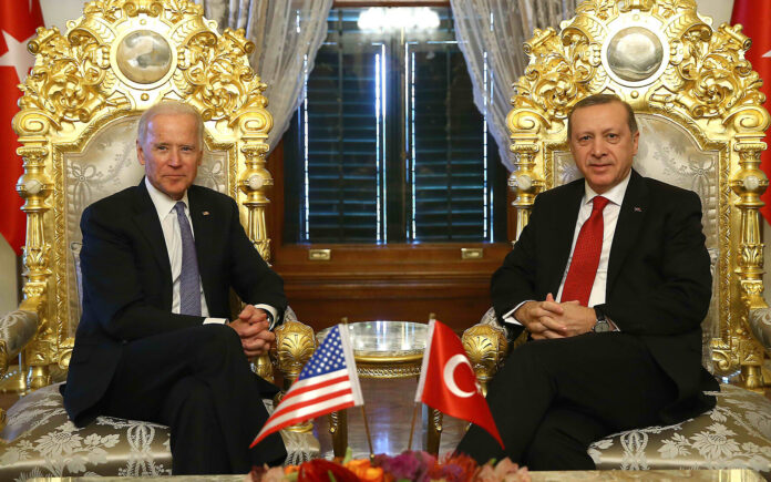 Τις Ηνωμένες Πολιτείες θα επισκεφτεί στις 9 Μαΐου ο Ρετζέπ Ταγίπ Ερντογάν, σύμφωνα με αξιωματούχο των Τουρκικών υπηρεσιών ασφαλείας